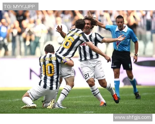 足球中卫历史十大球星盘点 强者们的防线传奇与荣耀